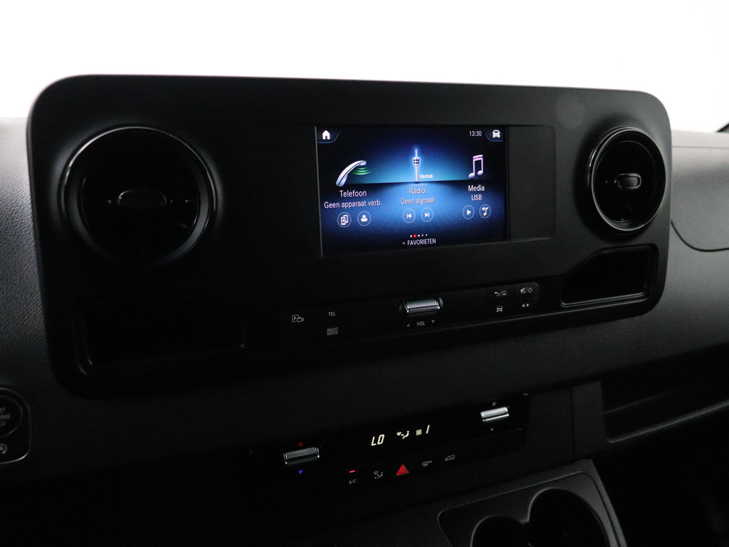 Mercedes-Benz Sprinter 315CDI 9G-Tronic Automaat L2H2 RWD | 3500Kg TG | Touchscreen | Camera | 3-Persoons | Betimmering 18