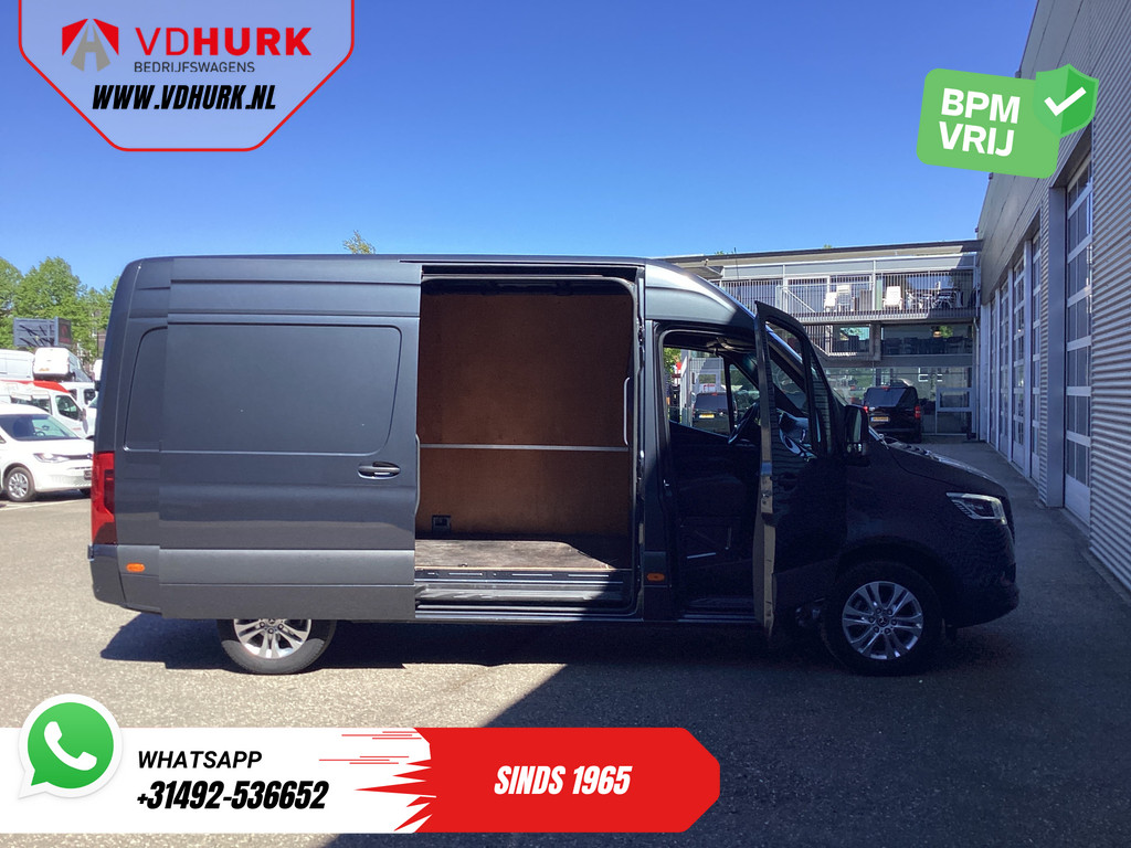 Mercedes-Benz Sprinter 315 CDI Aut. L2H2 3.5t Trekverm./ LED/ Gev.Stoel/ 10,25? MBUX/ Climate/ Stoelverw./ Carplay/ Navi/ Cruise/ Camera/ PDC/ Trekhaak 6