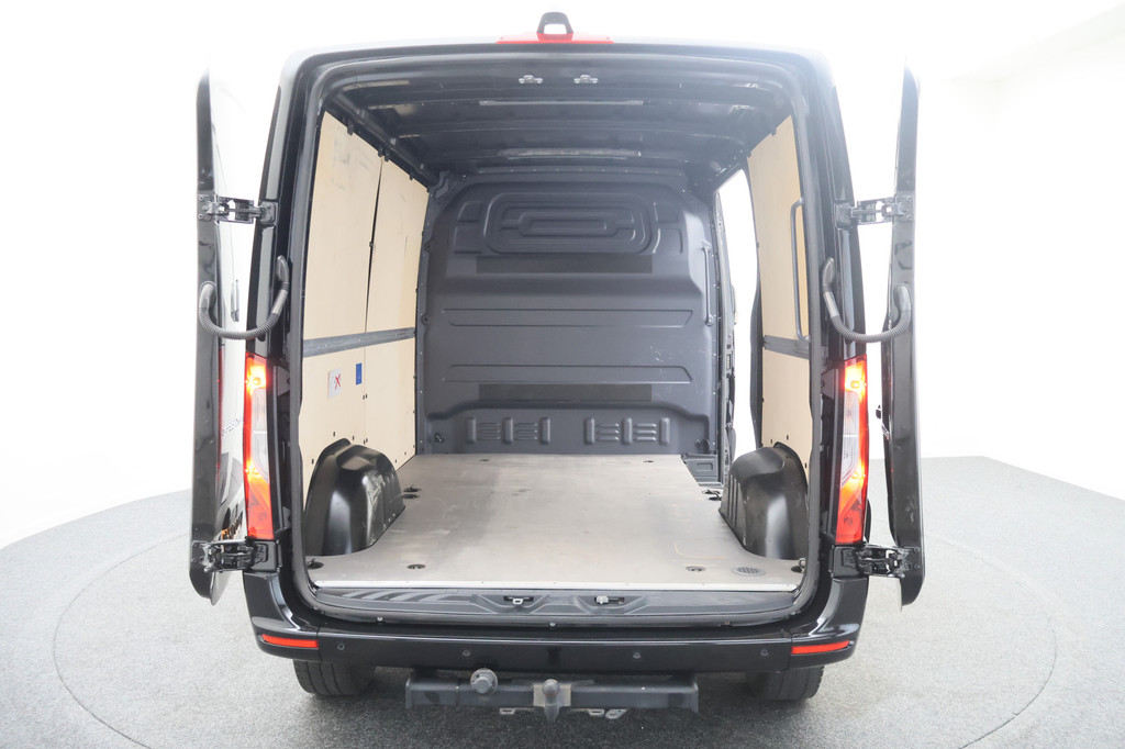 Mercedes-Benz Sprinter 315 CDI Automaat L1H1 Camera, Leer, Airco, Trekhaak, Apple CarPlay, 16â 14