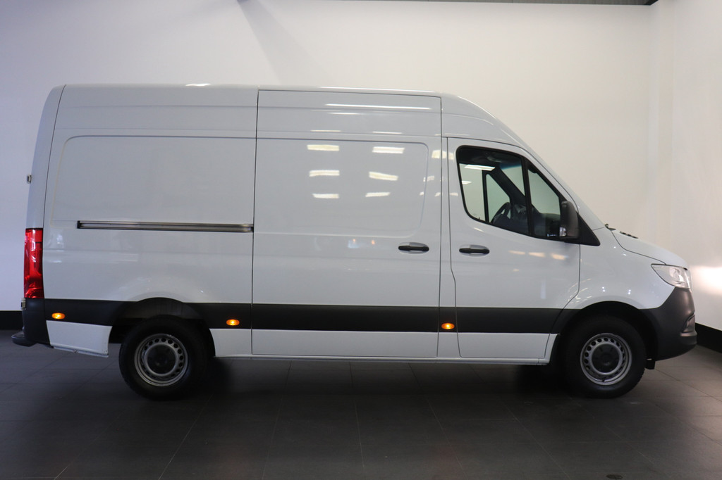 Mercedes-Benz Sprinter 315 CDI Automaat L2H2 EURO 6 - A/C climate - Cruise - Camera - € 20.950,- Excl. 9