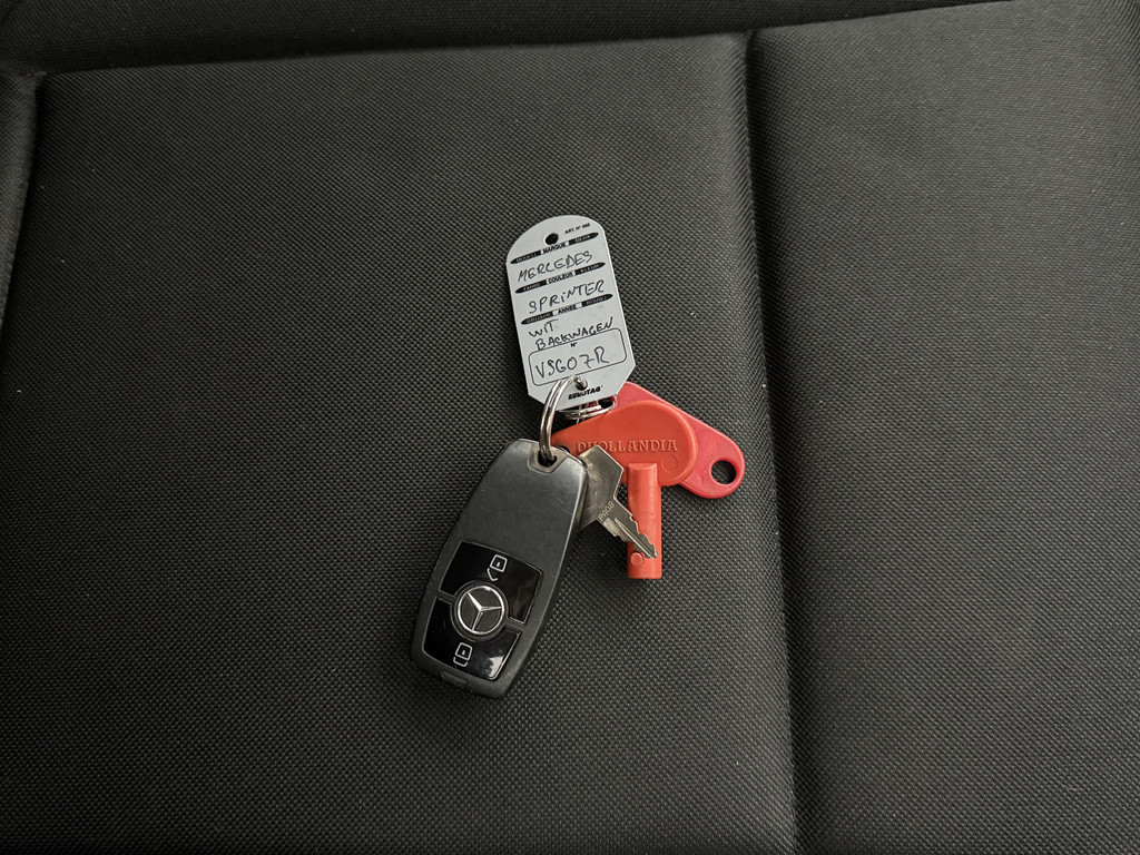 Mercedes-Benz Sprinter 315CDI Bakwagen+Laadklep | Dakspoiler | Zijdeur | Airco | Cruise | Betimmering | 3-Persoons 8