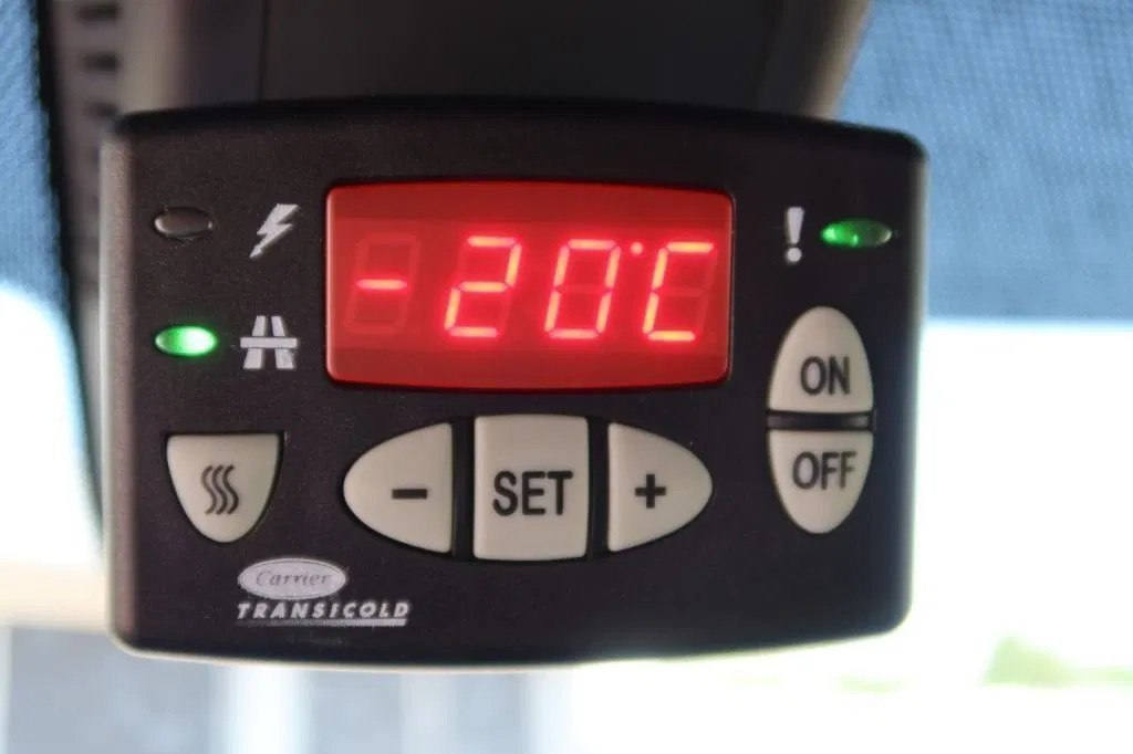 Mercedes-Benz Sprinter 315 CDI Koel/Vries/Verwarmen Carrier Xarios 350 + 220 volt nachtaansluiting 12