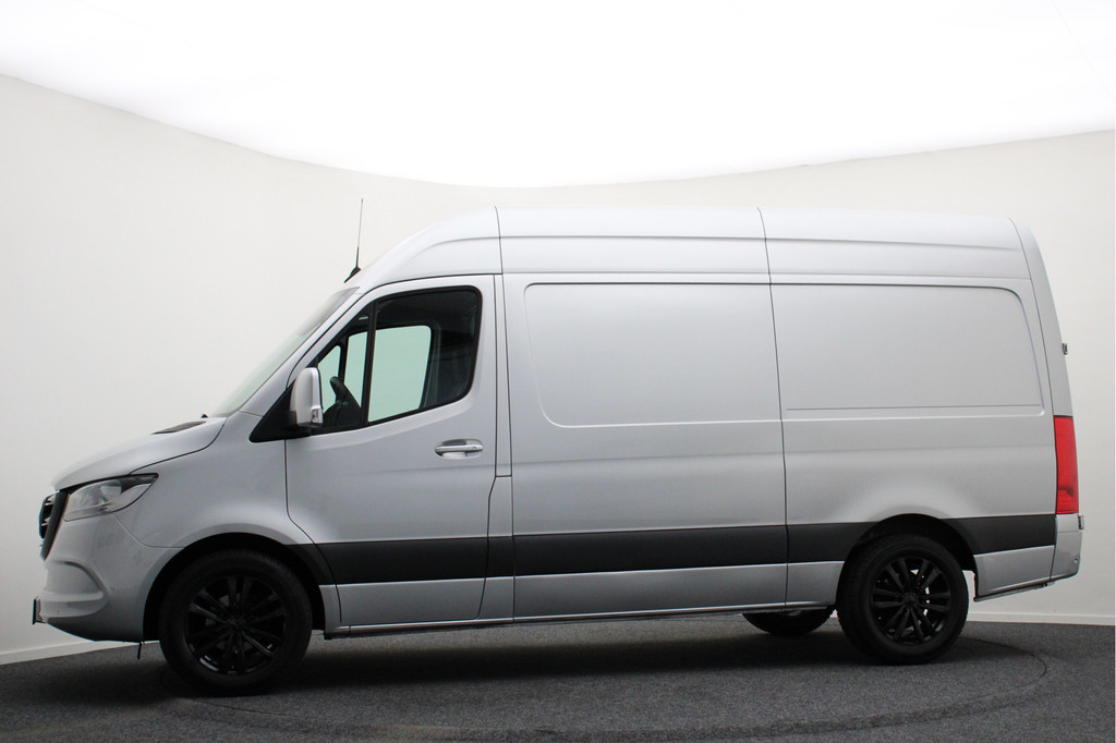 Mercedes-Benz Sprinter 315 CDI L2H2 Automaat 3-Zits, Airco, Cruise, Camera, Apple Carplay, DAB, PDC, 18 7