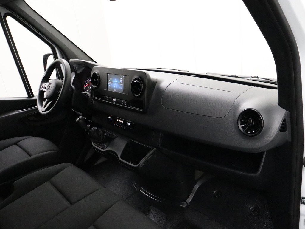 Mercedes-Benz Sprinter 315CDI L2H2 | Mbux Touchscreen | 360 Camera | 3-Persoons | Betimmering | Airco | Cruise 19