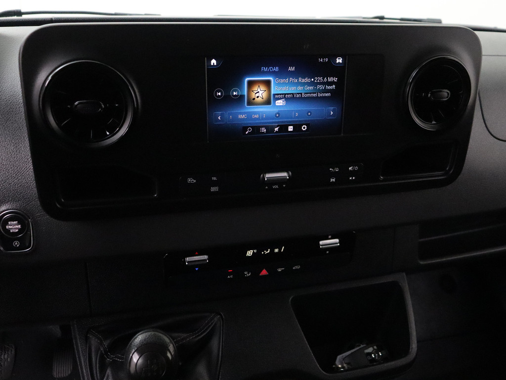 Mercedes-Benz Sprinter 315CDI L2H2 | Mbux Touchscreen Camera | Betimmering | Airco | Cruise | 3-Persoons 17