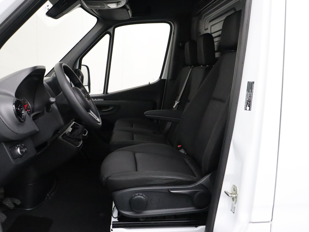 Mercedes-Benz Sprinter 315CDI L2H2 | Multimedia | Camera | Airco | Cruise | Betimmering | 3-Persoons 20