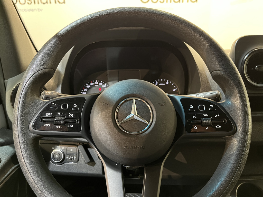 Mercedes-Benz Sprinter 315 CDI L2H2 RWD Automaat / Servicebus / Kastinrichting / Euro 6 / Airco / CarPlay / Cruise Control / Camera / Trekhaak / Imperiaal 11