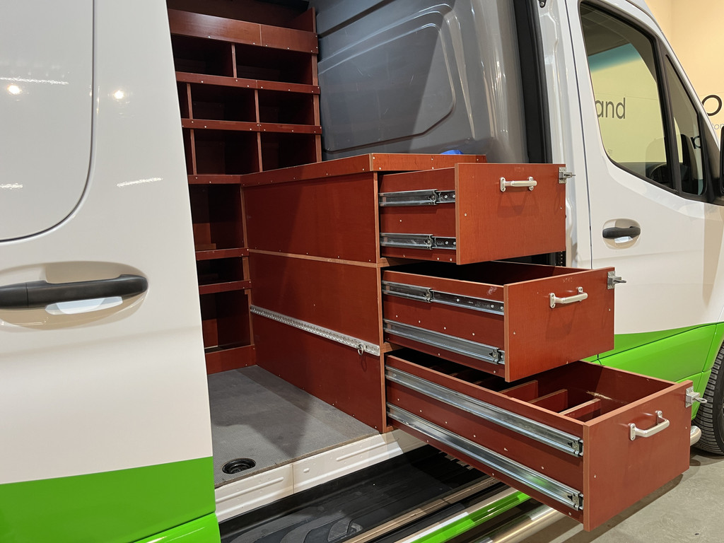 Mercedes-Benz Sprinter 315 CDI L2H2 RWD Automaat / Servicebus / Kastinrichting / Euro 6 / Airco / CarPlay / Cruise Control / Camera / Trekhaak / Imperiaal 15