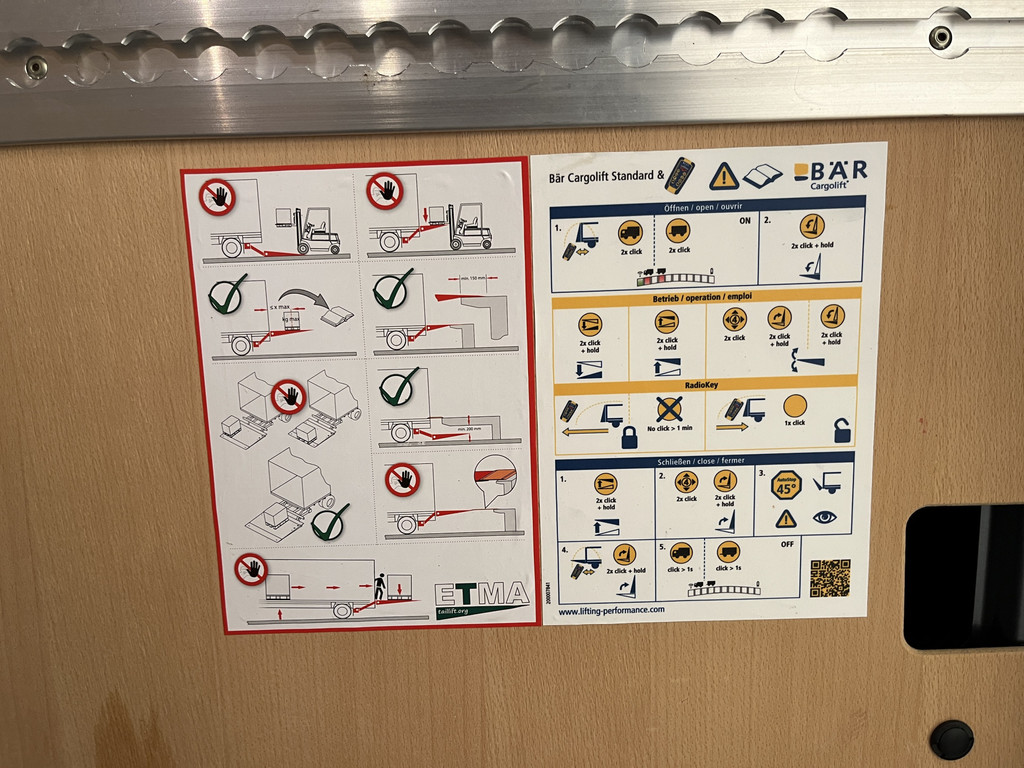 Mercedes-Benz Sprinter 315 CDI L2H2 RWD / Bär Laadklep / Airco / Cruise Control / Camera / CarPlay / 36.250 KM !! 13