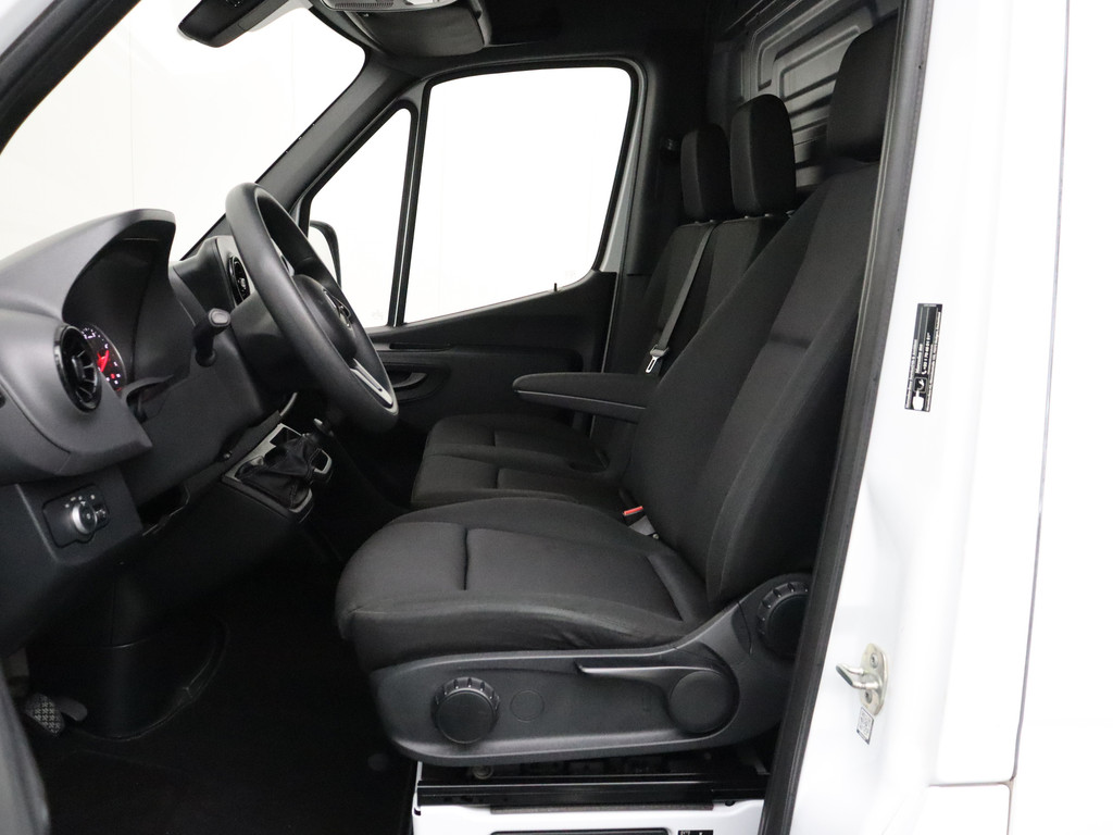 Mercedes-Benz Sprinter 315CDI L2H2 | Touchscreen Multimedia | Camera | Airco | Cruise | 3-Persoons | Betimmering 19