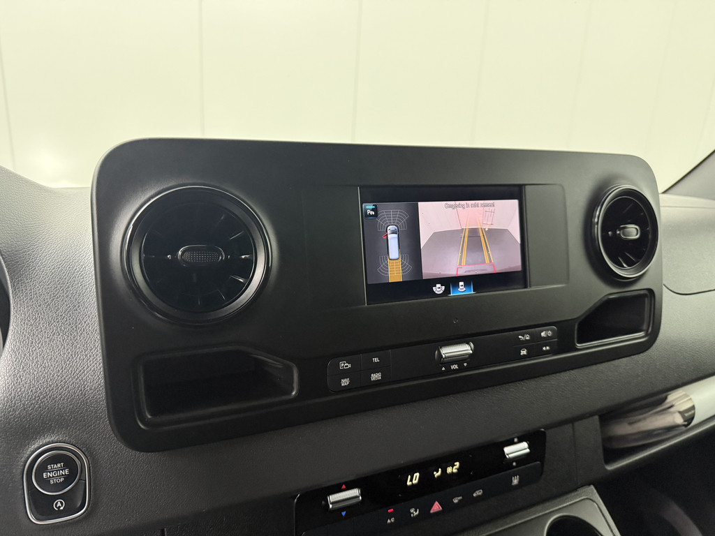 Mercedes-Benz Sprinter 315CDi Automaat L2H2 | Led | Standverwarming | Navigatie | Camera | Multimedia | Airco | Cruise | Betimmering 20