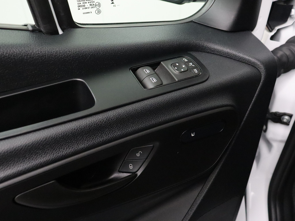 Mercedes-Benz Sprinter 315CDi L3H2 Maxi | 3400 KMST !!!! | Navigatie | Camera | 3-Persoons | Betimmering 8