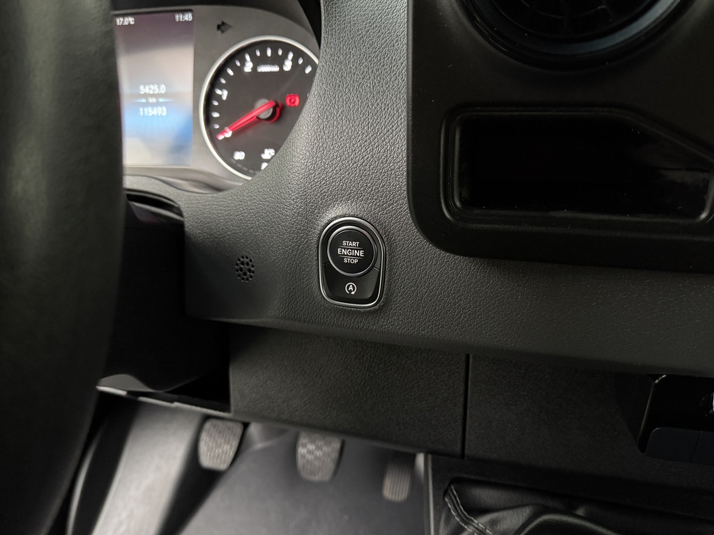 Mercedes-Benz Sprinter 315CDi L3H2 Maxi | Navigatie | Camera | Airco | Cruise | Betimmering | 3-Persoons 16