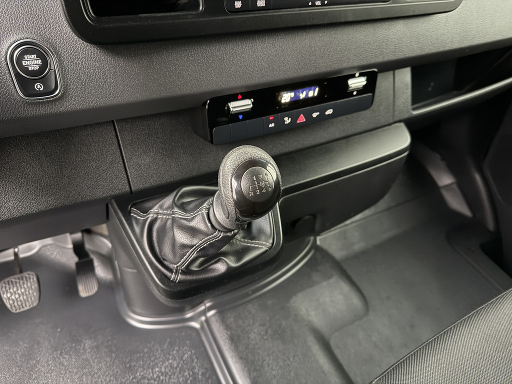 Mercedes-Benz Sprinter 315CDi L3H2 Maxi | Navigatie | Camera | Airco | Cruise | Betimmering | 3-Persoons 17