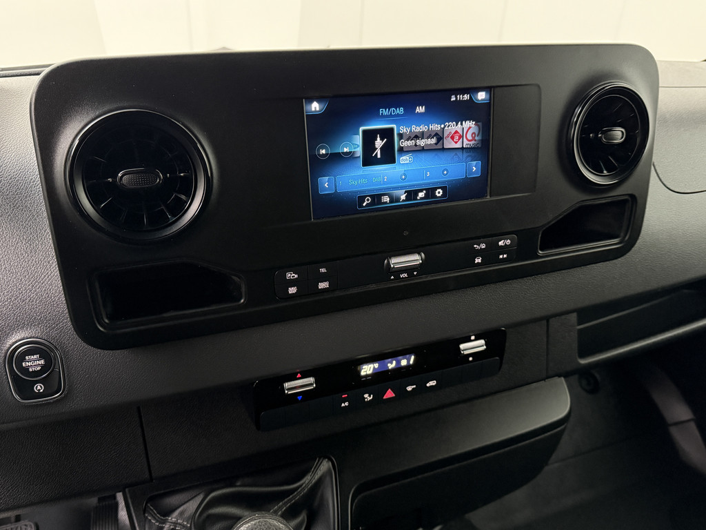 Mercedes-Benz Sprinter 315CDi L3H2 Maxi | Navigatie | Camera | Airco | Cruise | Betimmering | 3-Persoons 18