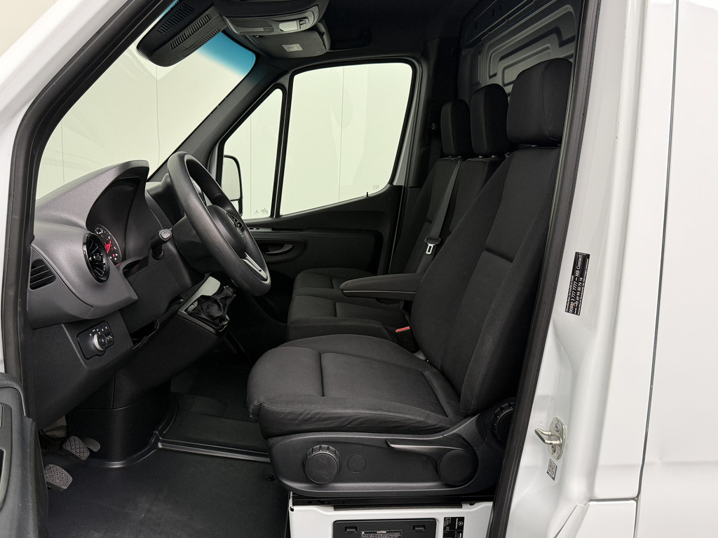 Mercedes-Benz Sprinter 315CDi L3H2 Maxi | Navigatie | Camera | Airco | Cruise | Betimmering | 3-Persoons 21