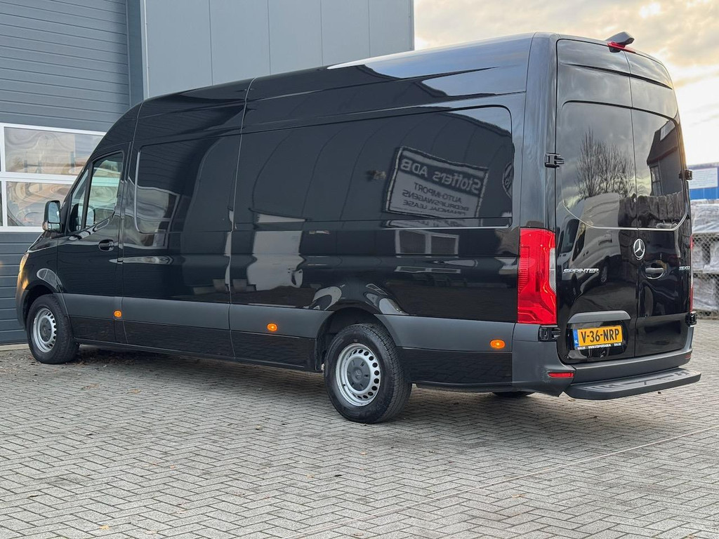 Mercedes-Benz Sprinter 316 2.2 CDI 163pk L3H2 | MBUX Navi | Camera | Laadruim hout 4.32 meter | Bluetooth | Cruise | Airco | L4H3 15