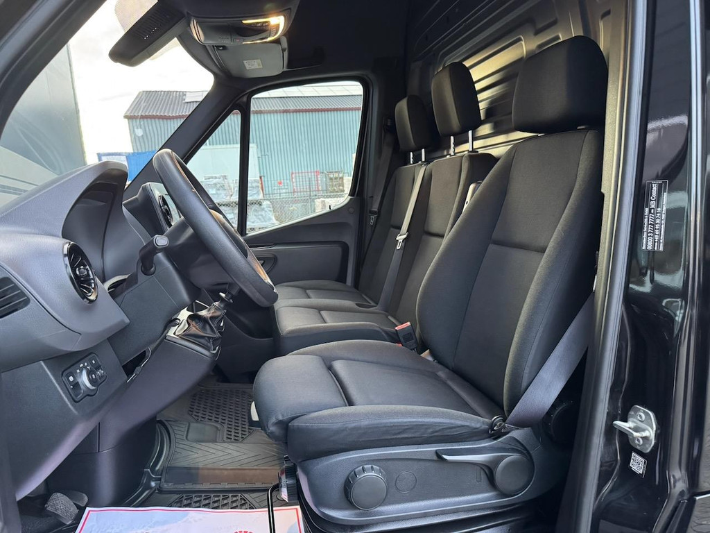 Mercedes-Benz Sprinter 316 2.2 CDI 163pk L3H2 | MBUX Navi | Camera | Laadruim hout 4.32 meter | Bluetooth | Cruise | Airco | L4H3 17