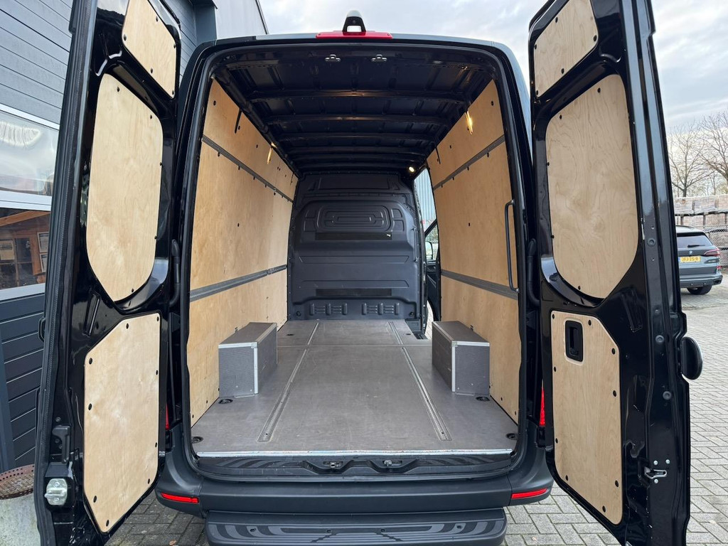 Mercedes-Benz Sprinter 316 2.2 CDI 163pk L3H2 | MBUX Navi | Camera | Laadruim hout 4.32 meter | Bluetooth | Cruise | Airco | L4H3 9