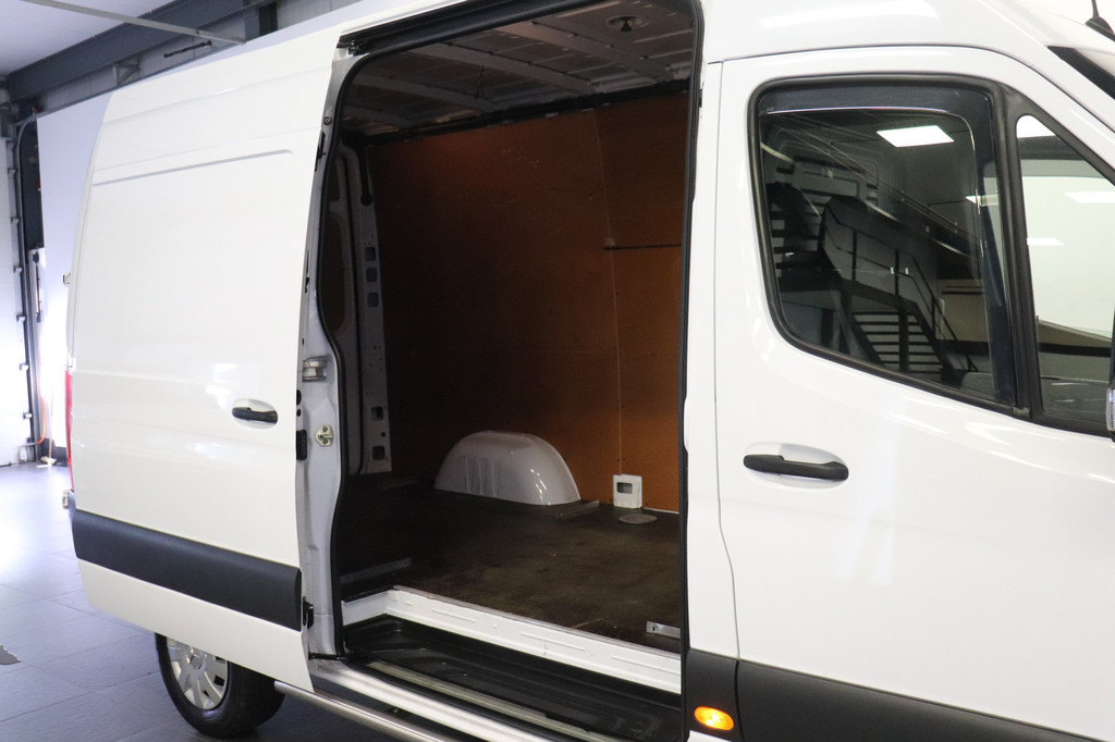 Mercedes-Benz Sprinter 316 2.2 CDI Automaat L2H2 EURO 6 - AC/Climate - Navi - Cruise - €16.950,- Excl. 9