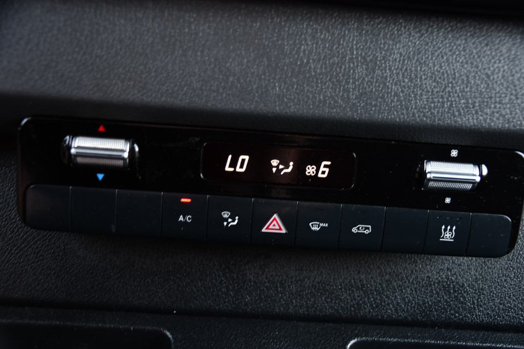 Mercedes-Benz Sprinter 316 2.2 CDI L2H1 Black Edition MARGE! Camera, Cruise, Carplay, LED, Stoelverwarming, RWD, 10,5 Mbux, Multimedia, 164pk, Sensoren, Uniek! 21