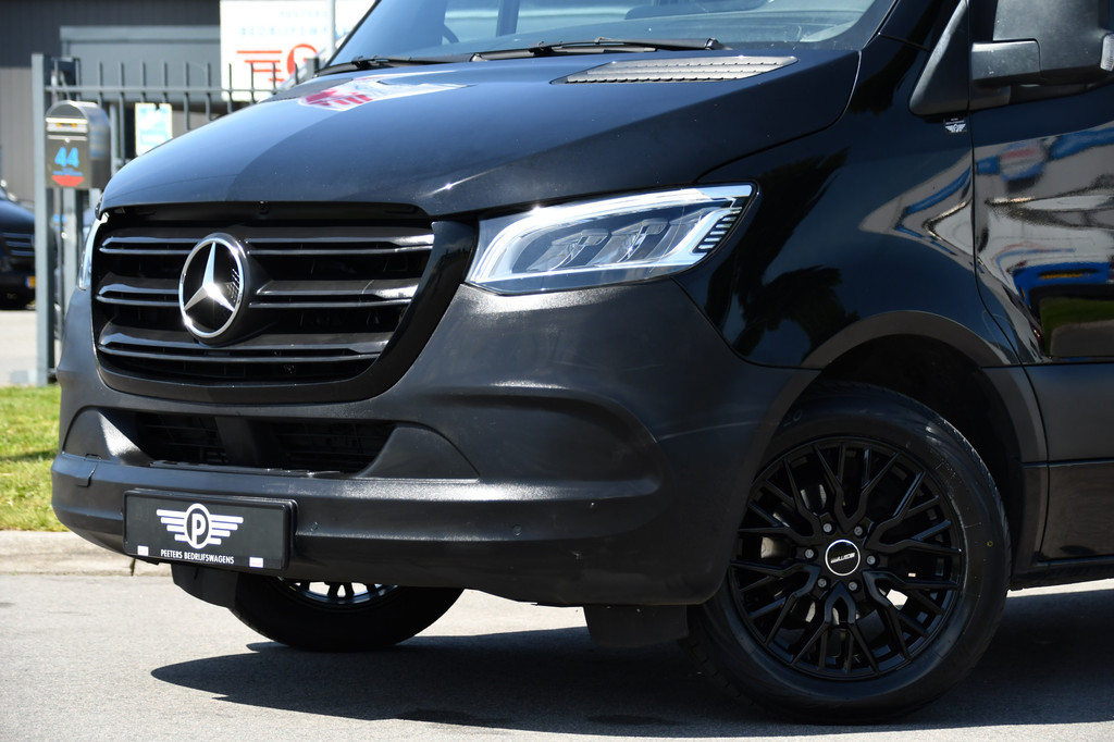 Mercedes-Benz Sprinter 316 2.2 CDI L2H1 Black Edition MARGE! Camera, Cruise, Carplay, LED, Stoelverwarming, RWD, 10,5 Mbux, Multimedia, 164pk, Sensoren, Uniek! 7
