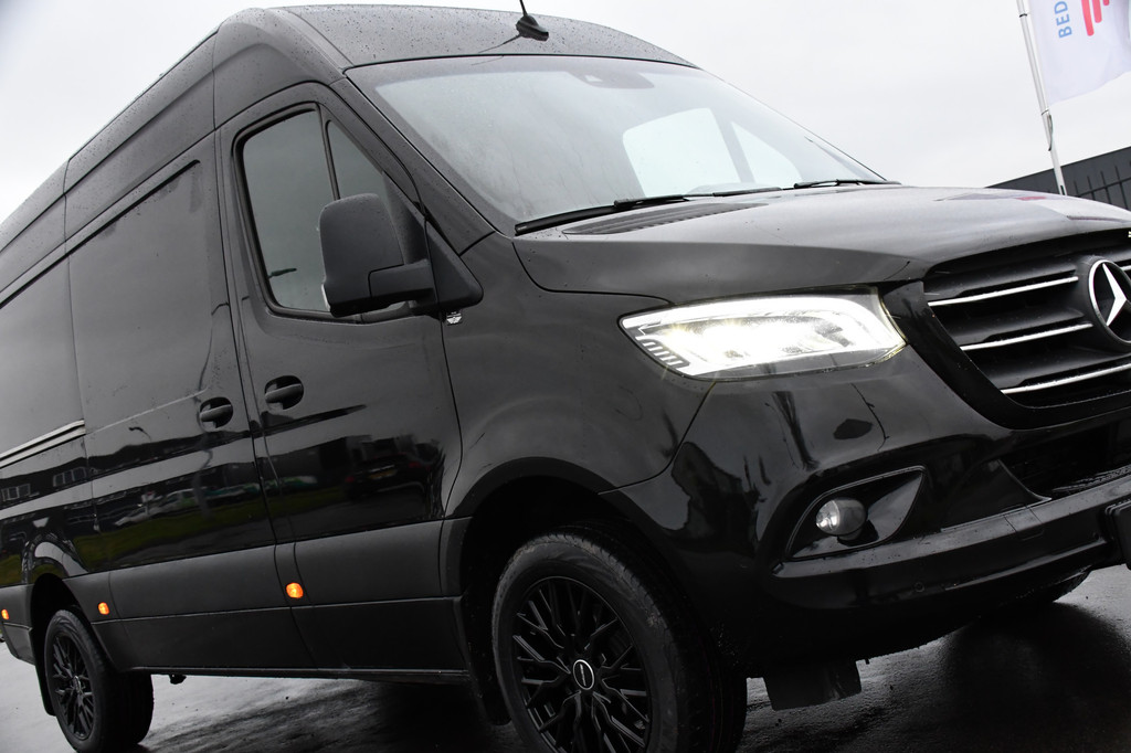 Mercedes-Benz Sprinter 316 2.2 CDI L2H2 Black Edition Adaptieve Cruise, 360 Camera, 10,5 Mbux, Automaat, LED, 164pk, Stoelverwarming, Trekhaak, Uniek! 20