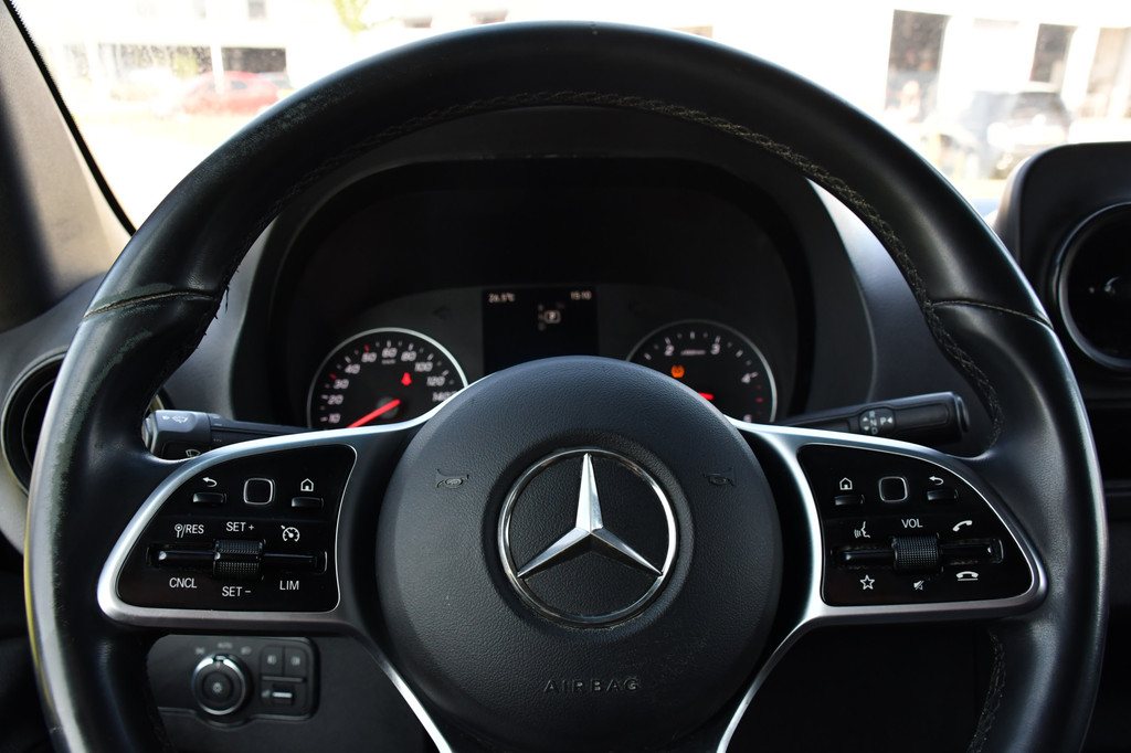 Mercedes-Benz Sprinter 316 2.2 CDI L2H2 DC Black Edition Camera, Cruise, Carplay, LED, Leder, NAVI, 164pk, Automaat, Sensoren, Trekhaak, Uniek! 15