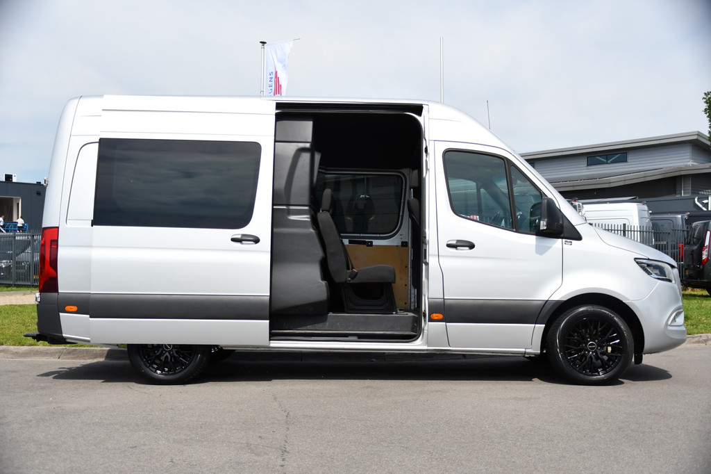 Mercedes-Benz Sprinter 316 2.2 CDI L2H2 DC PB Edition Adaptieve Cruise, Camera, Carplay, LED, 164pk, Stoelverwarming, Trekhaak, Automaat, 10,5 Mbux, Standkachel, Uniek! 11