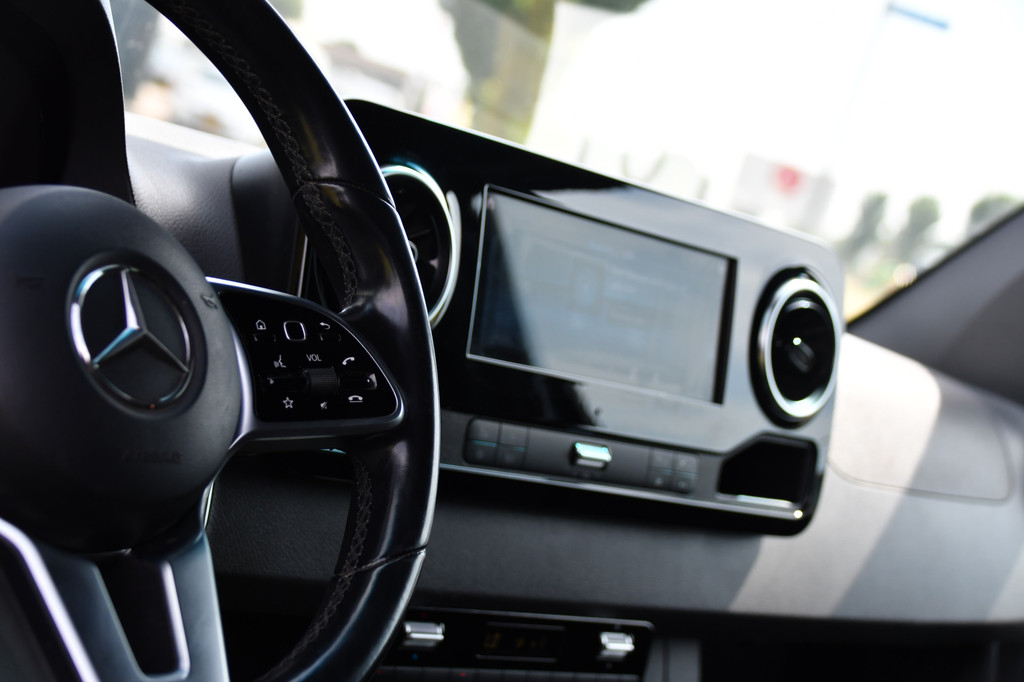 Mercedes-Benz Sprinter 316 2.2 CDI L2H2 DC PB Edition Adaptieve Cruise, Camera, Carplay, LED, 164pk, Stoelverwarming, Trekhaak, Automaat, 10,5 Mbux, Standkachel, Uniek! 13