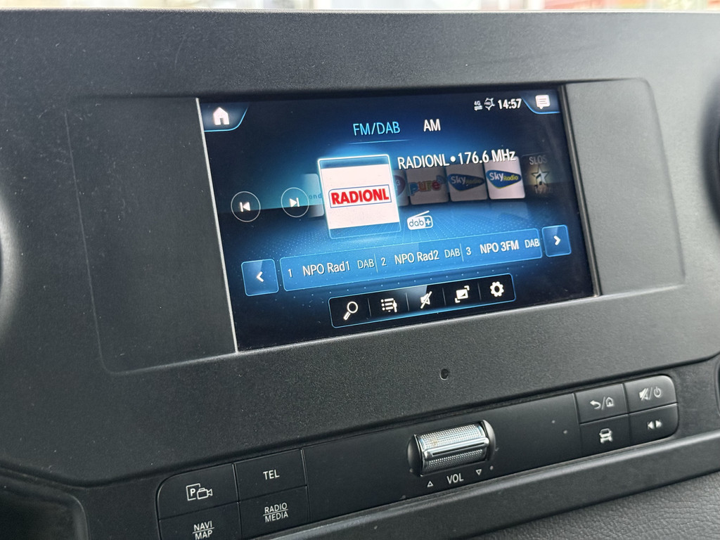 Mercedes-Benz Sprinter 316 2.2 CDI L2H2 | NL-auto | 3.5T trekhaak | Navi | Carplay | Camera | Cruisec. 20