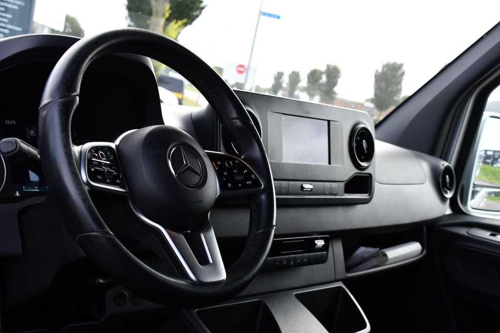 Mercedes-Benz Sprinter 316 2.2 CDI L2H2 PB Edition Adaptieve Cruise, Camera, 164pk, Automaat, Carplay, Multimedia, Trekhaak, NAVI, Uniek! 14