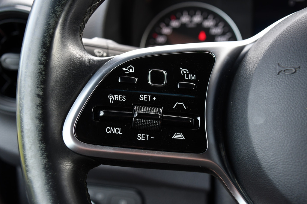 Mercedes-Benz Sprinter 316 2.2 CDI L2H2 PB Edition Adaptieve Cruise, Camera, 164pk, Automaat, Carplay, Multimedia, Trekhaak, NAVI, Uniek! 17