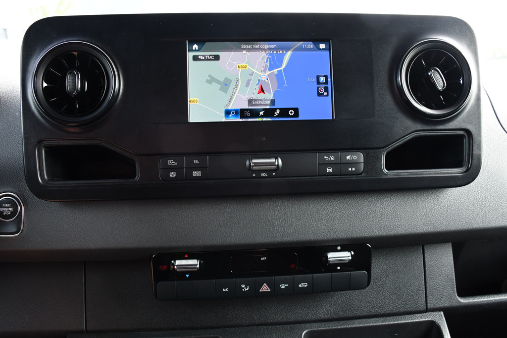 Mercedes-Benz Sprinter 316 2.2 CDI L2H2 PB Edition Adaptieve Cruise, Camera, 164pk, Automaat, Carplay, Multimedia, Trekhaak, NAVI, Uniek! 20