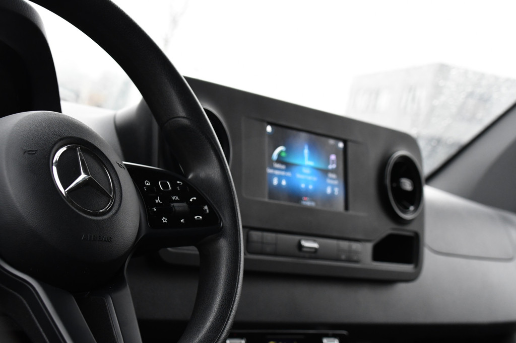 Mercedes-Benz Sprinter 316 2.2 CDI L2H2 PB Edition Camera, Cruise, Carplay, LED, 164PK, Automaat, Trekhaak, Stoelverwarming, Standkachel, UNIEK! 14