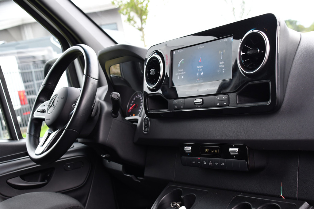 Mercedes-Benz Sprinter 316 2.2 CDI L3H2 PB Edition Camera, Cruise, 10,5 Mbux, Carplay, LED, Automaat, Stoelverwarming, Sensoren, Trekhaak, 164pk, Uniek! 15