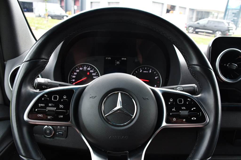 Mercedes-Benz Sprinter 316 2.2 CDI L3H2 PB Edition Camera, Cruise, 10,5 Mbux, Carplay, LED, Automaat, Stoelverwarming, Sensoren, Trekhaak, 164pk, Uniek! 16