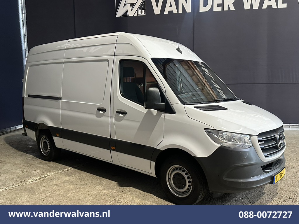 Mercedes-Benz Sprinter 316 CDI 163pk 3500kg Trekhaak L2H2 Euro6 Airco | Camera | Apple Carplay | Android Auto Cruisecontrol, Parkeersensoren 12