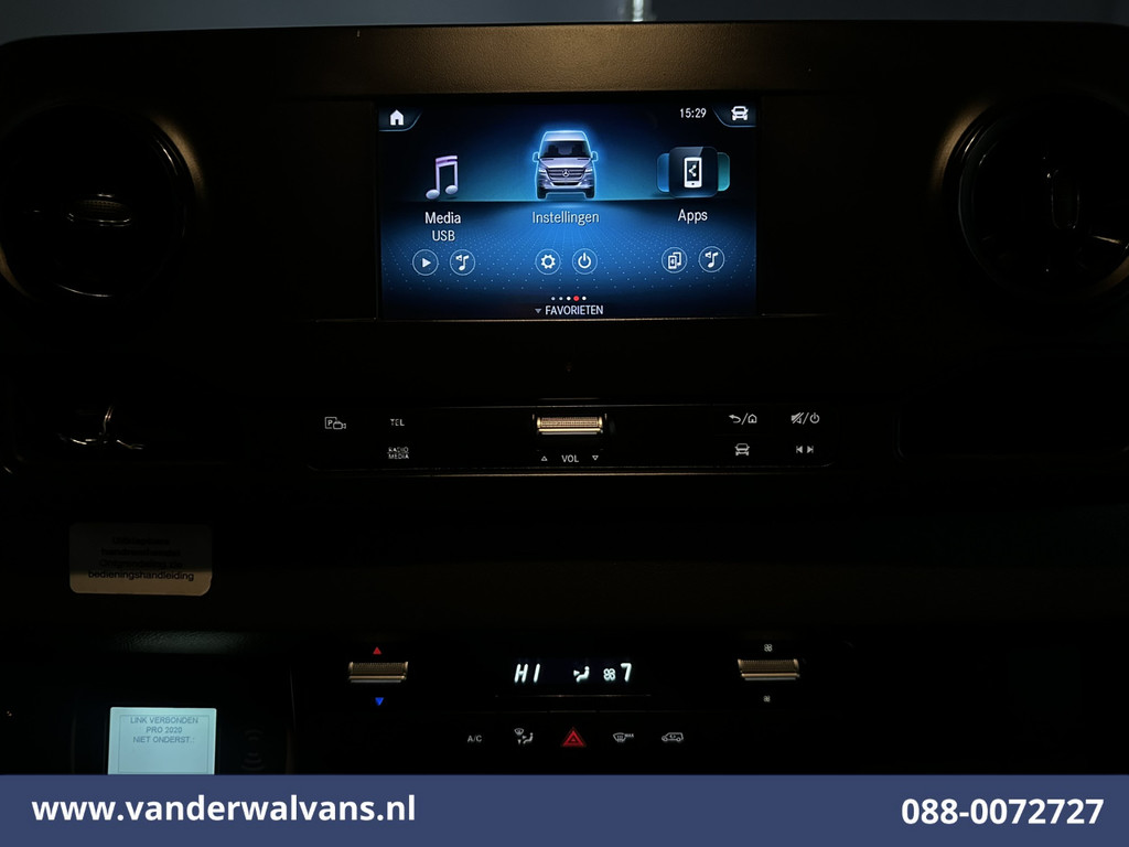 Mercedes-Benz Sprinter 316CDI 163pk 3500kg Trekhaak L2H2 Euro6 Airco | Camera | Apple Carplay Android Auto, Cruisecontrol, Parkeersensoren 17