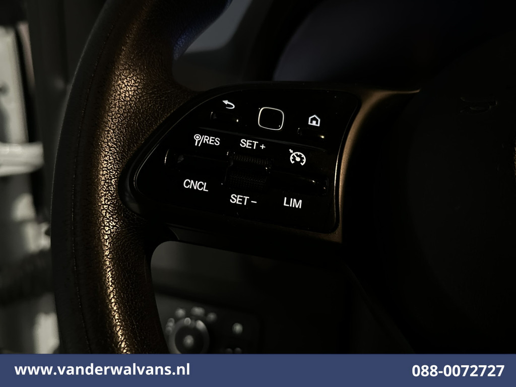 Mercedes-Benz Sprinter 316 CDI 163pk 3500kg Trekhaak L2H2 Euro6 Airco | Camera | Apple Carplay | Android Auto Cruisecontrol, Parkeersensoren 7