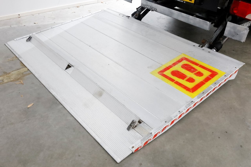 Mercedes-Benz Sprinter 316 CDI 163pk 7G Automaat Bakwagen met laadklep 01-2020 12