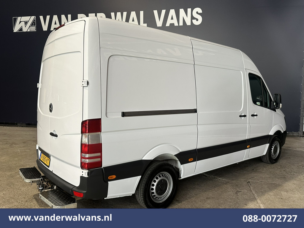 Mercedes-Benz Sprinter 316 CDI 163pk L2H2 Euro6 Airco | 2800kg trekhaak | Cruisecontrol Parkeersensoren, Bluetooth-telefoonvoorbereiding 12