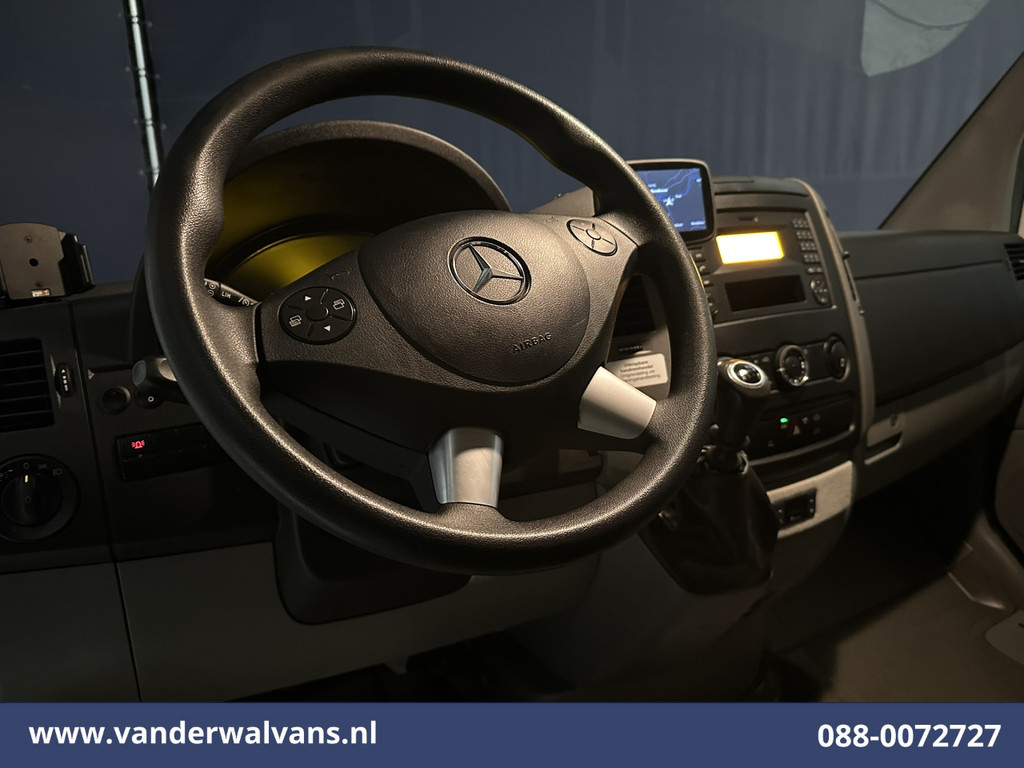 Mercedes-Benz Sprinter 316 CDI 163pk L2H2 Euro6 Airco | 2800kg trekhaak | Cruisecontrol Parkeersensoren, Bluetooth-telefoonvoorbereiding 14