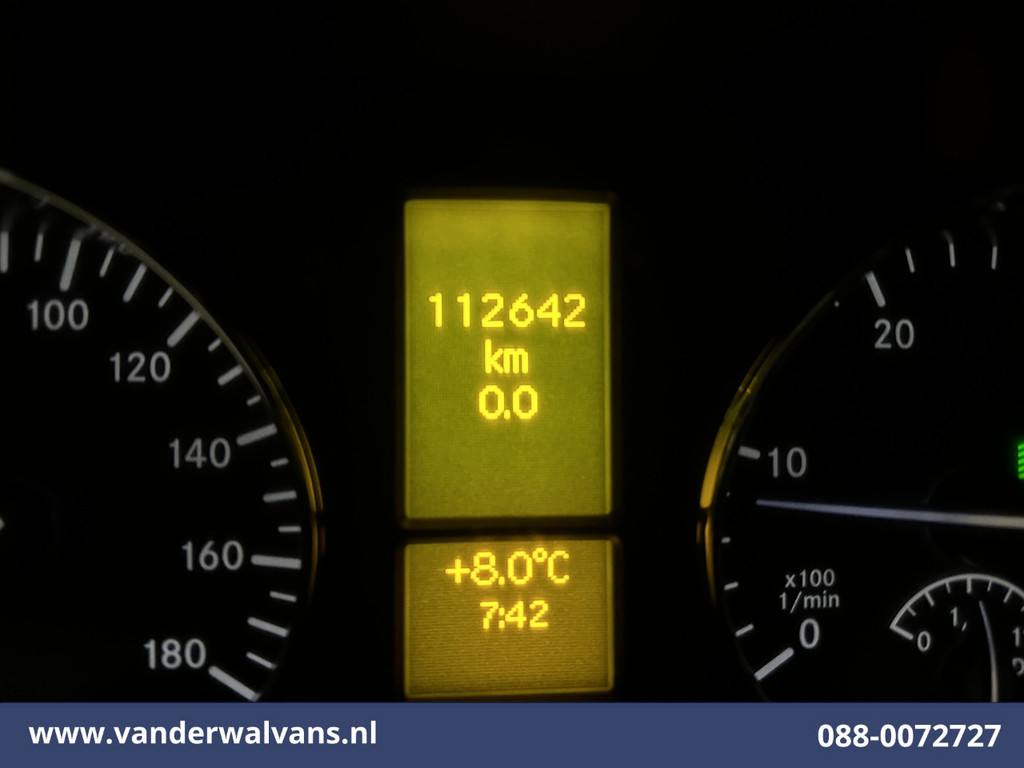 Mercedes-Benz Sprinter 316 CDI 163pk L2H2 Euro6 Airco | 2800kg trekhaak | Cruisecontrol Parkeersensoren, Bluetooth-telefoonvoorbereiding 17