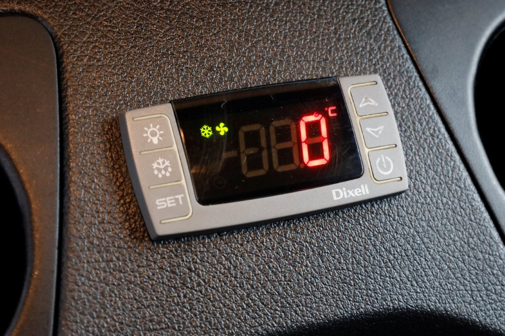 Mercedes-Benz Sprinter 316 CDI 163pk RWD L1H1 7G Automaat Koelwagen Trekhaak/LED/Camera 04-2021 15