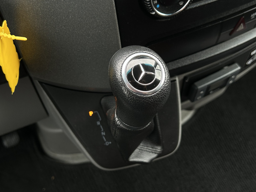 Mercedes-Benz Sprinter 316 CDI 164 PK 3.5 T / AUTOMAAT / L1H1 / 2.8 TONS TREKHAAK / 1e EIGENAAR / AIRCO / CRUISE / BOTT INRICHTING / CAMERA 18