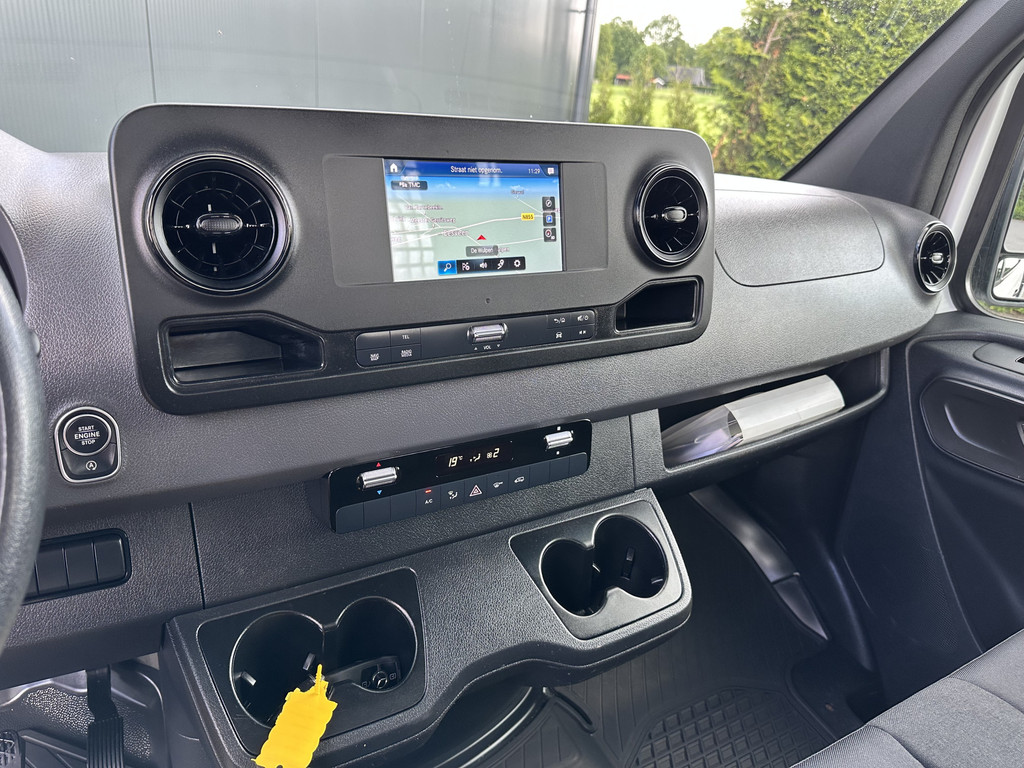Mercedes-Benz Sprinter 316 CDI 164 PK AUTOMAAT RWD 3.5T / PICK UP / 1e EIG. / 32.605 KM / AIRCO / CRUISE / NAVI / APPLE CARPLAY / ANDROID AUTO 12