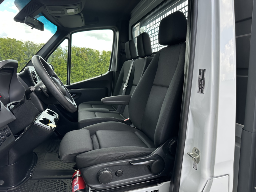 Mercedes-Benz Sprinter 316 CDI 164 PK AUTOMAAT RWD 3.5T / PICK UP / 1e EIG. / 32.605 KM / AIRCO / CRUISE / NAVI / APPLE CARPLAY / ANDROID AUTO 9