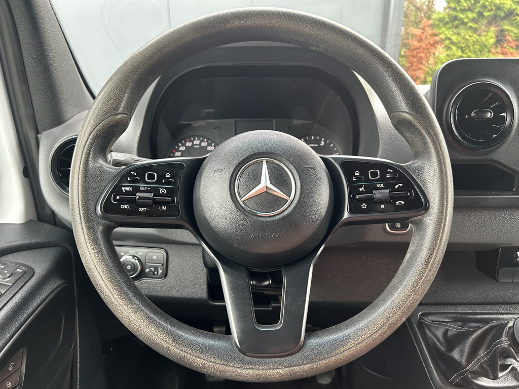 Mercedes-Benz Sprinter 316 CDI 164 PK RWD 3.5T / L2H2 / 1e EIG. / 2.8 TONS TREKHAAK / INRICHTING / AIRCO / CRUISE / NAVI / BLUETOOTH / CAMERA 10
