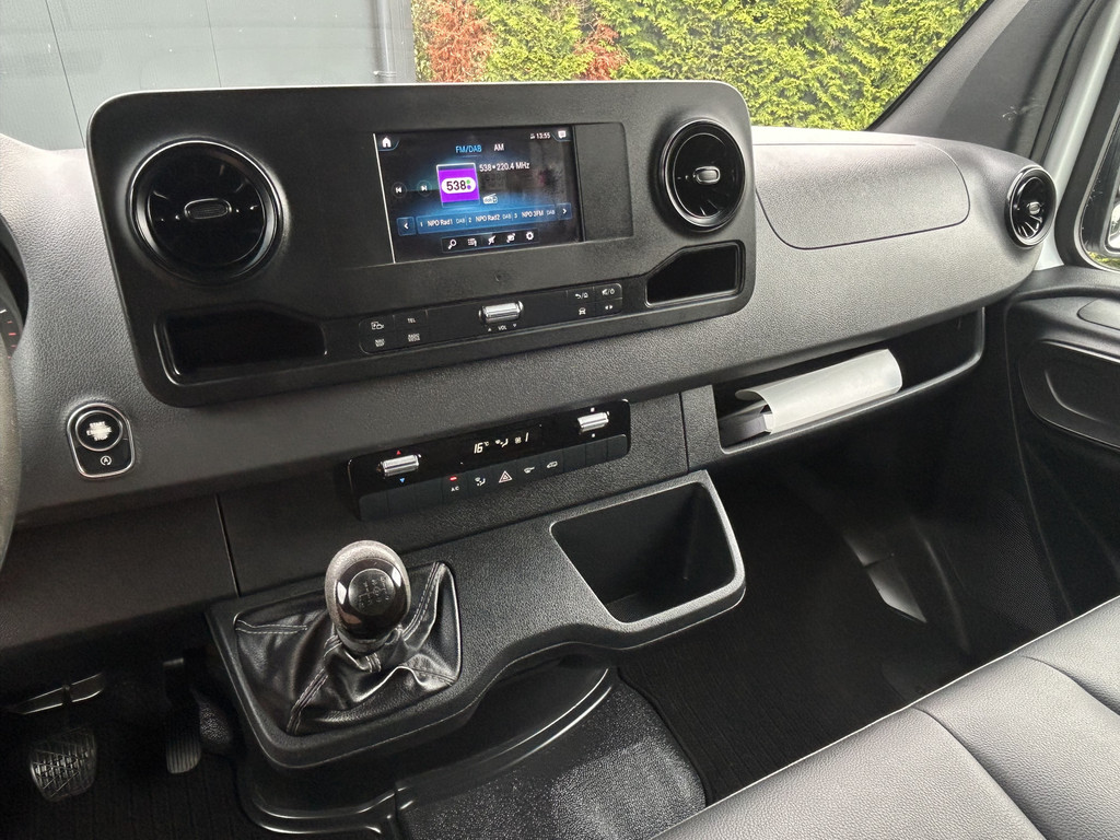 Mercedes-Benz Sprinter 316 CDI 164 PK RWD 3.5T / L2H2 / 1e EIG. / 2.8 TONS TREKHAAK / INRICHTING / AIRCO / CRUISE / NAVI / BLUETOOTH / CAMERA 12